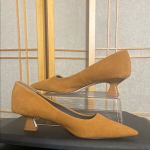Elegant Brown Women's Heels
